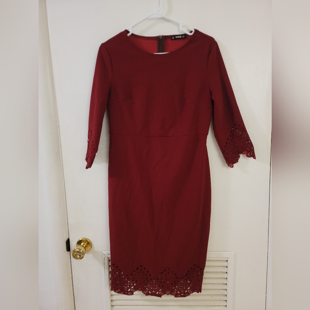 SHEIN Burgundy Quarter Sleeve Dress with Lace Detail